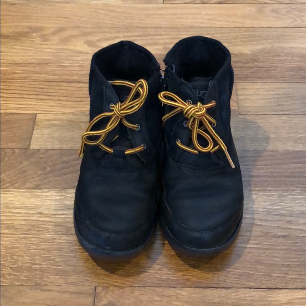 Ugg boys boot